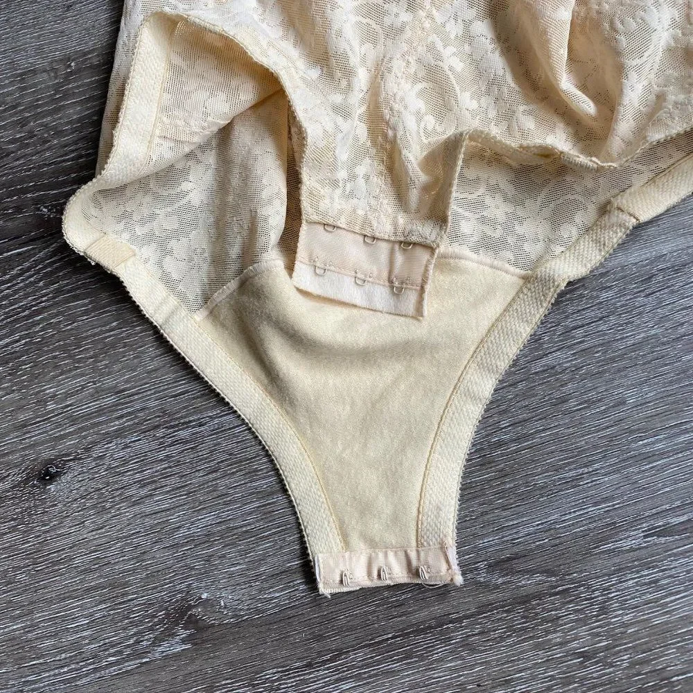 Promise Poirette Womens Cincher Lace Cream Corset Lingerie Vintage